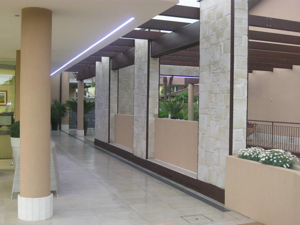 لاتيزي Residence La Margherita المظهر الخارجي الصورة