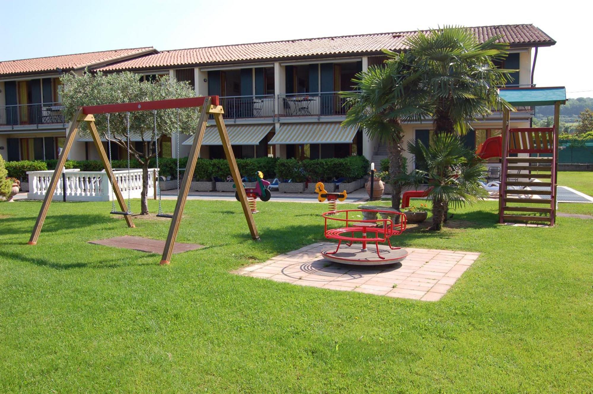 لاتيزي Residence La Margherita المظهر الخارجي الصورة
