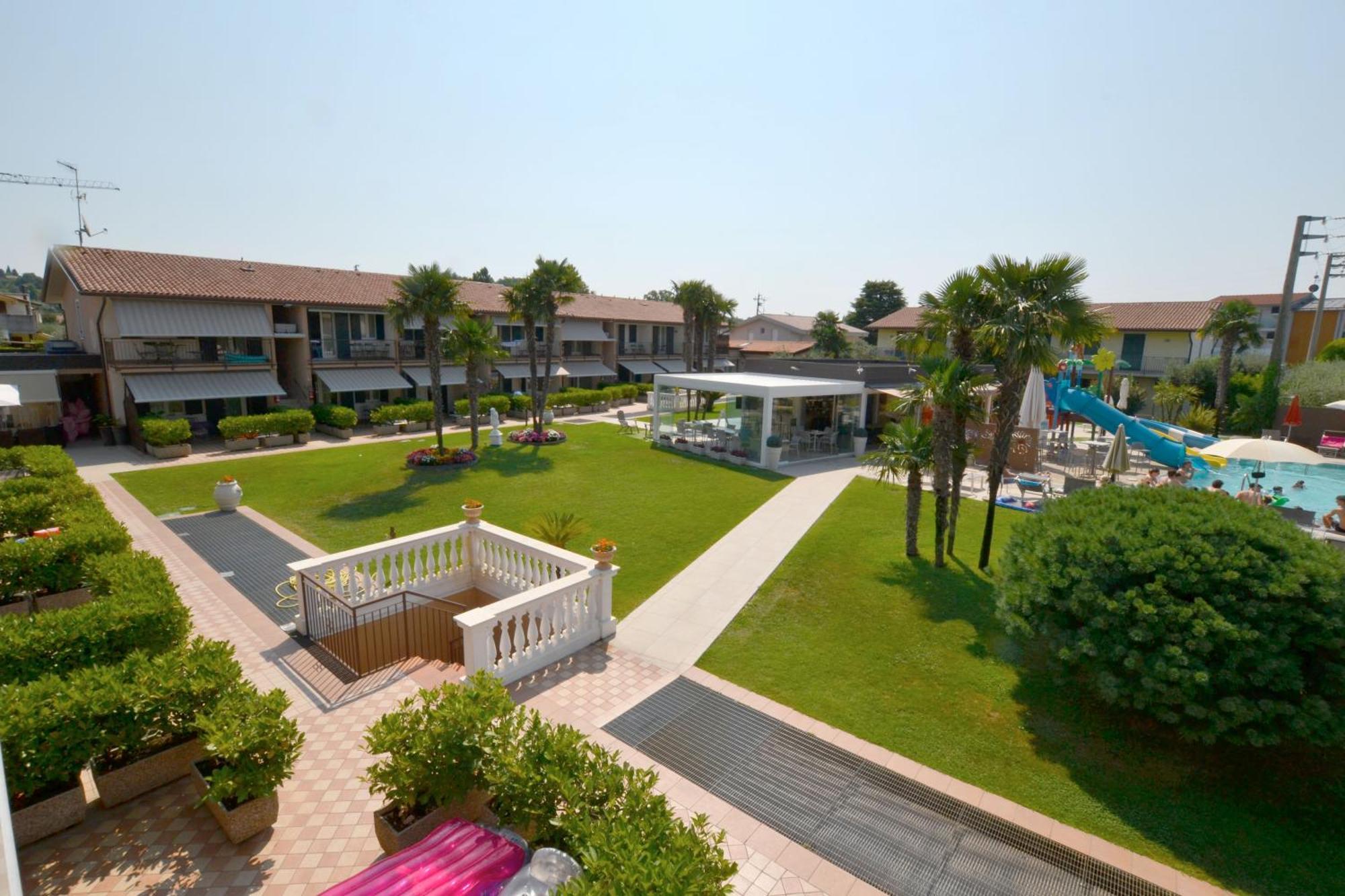 لاتيزي Residence La Margherita المظهر الخارجي الصورة