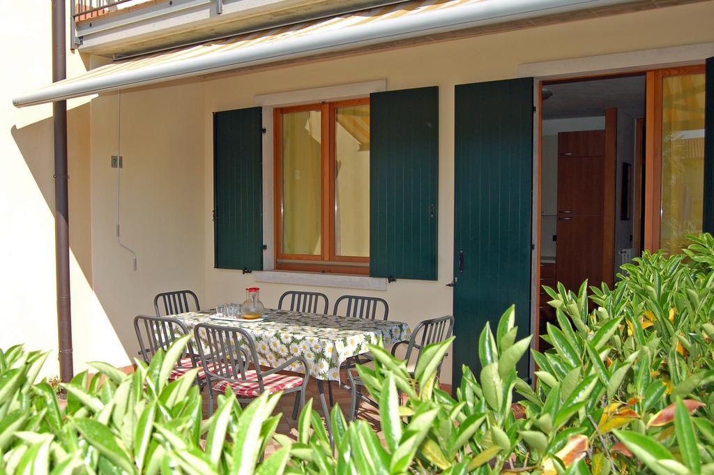 لاتيزي Residence La Margherita الغرفة الصورة